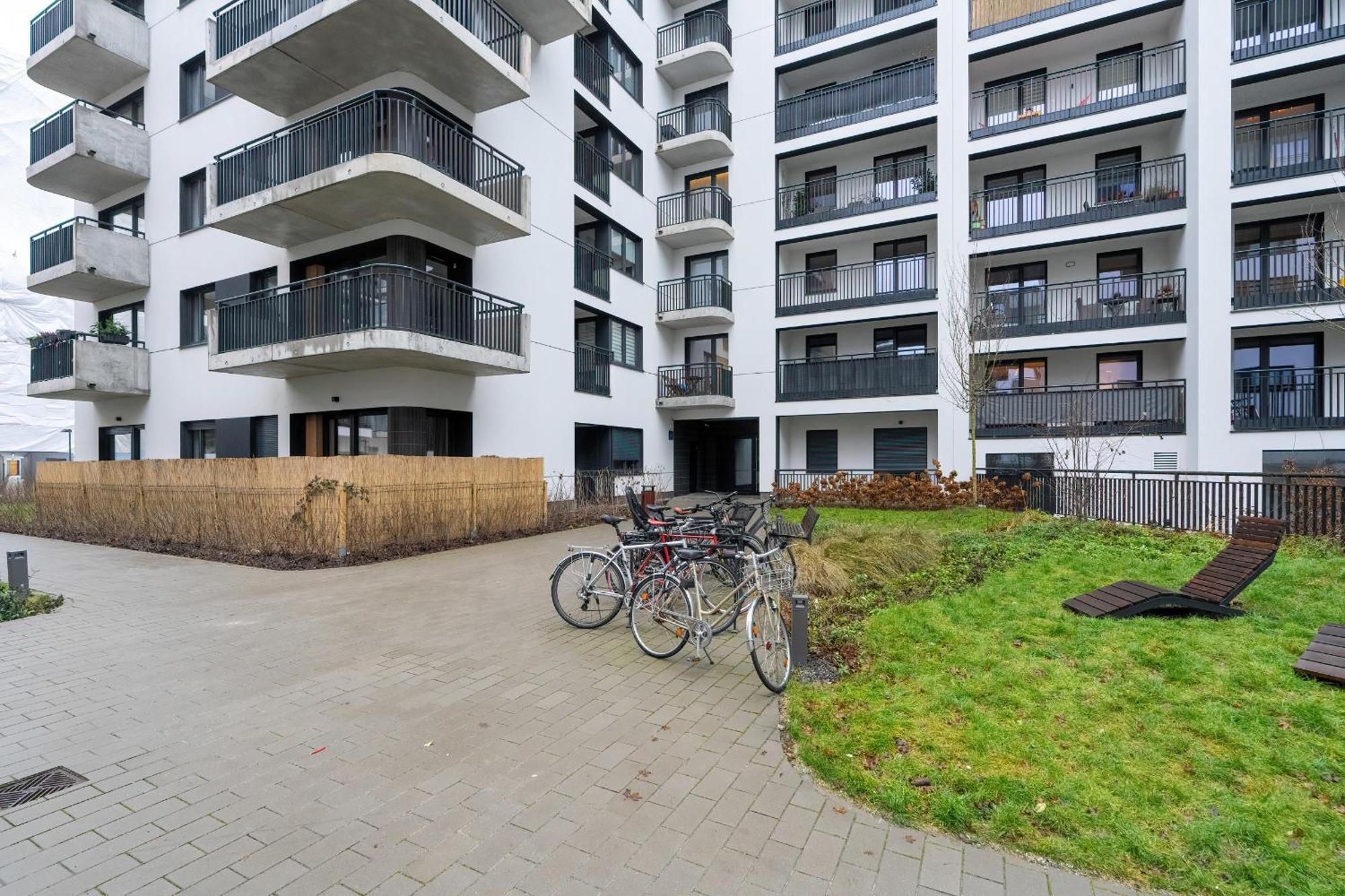 Cozy Studio With Balcony And Free Garage By Noclegi Renters Poznań Esterno foto
